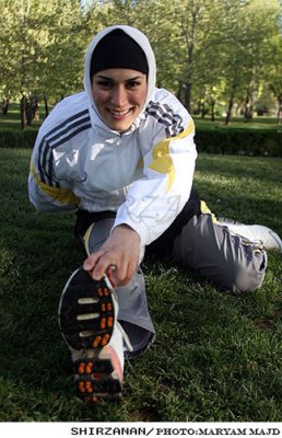 لیلا ابراهیمی در حال تمرین لیلا ابراهیمی در حال تمرین